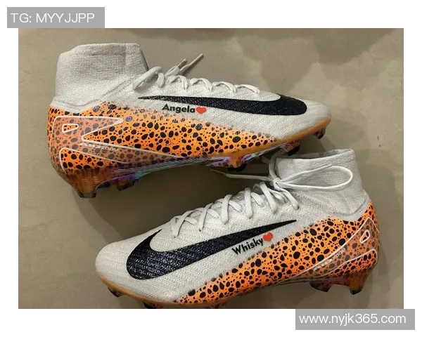 穿布足球鞋的球星有哪些他们的选择对球场表现有何影响 穿布足球鞋的球星有哪些他们的选择对球场表现有何影响