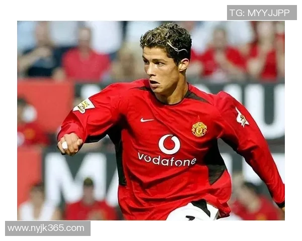 足球73球星:纵横绿茵场的传奇人物与时代巨星的辉煌轨迹 足球73球星:纵横绿茵场的传奇人物与时代巨星的辉煌轨迹