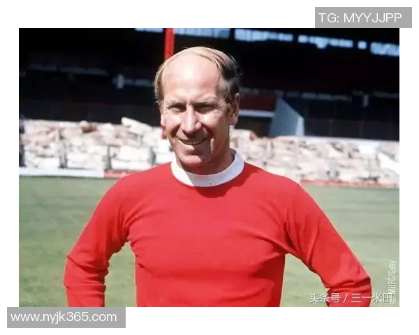 《探索足球远古传奇球星的历史数据与辉煌成就》